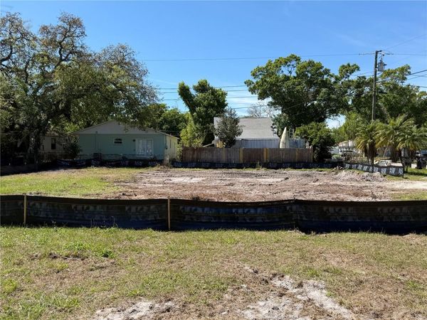 6370 29TH WAY N, ST PETERSBURG, FL 33702
