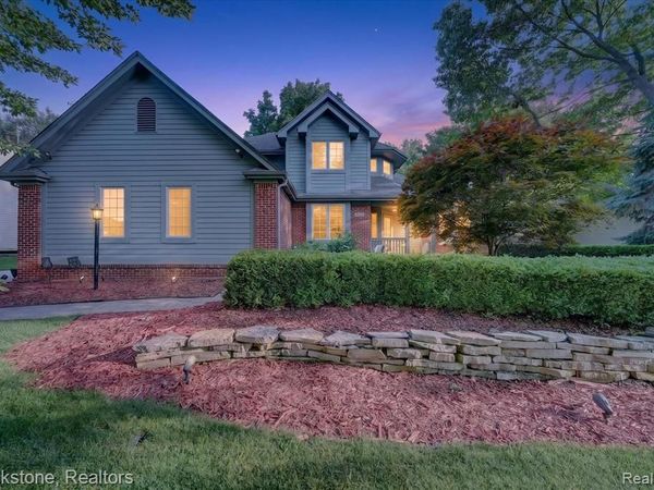 6730 Longhurst Drive, Independence Twp, MI 48346