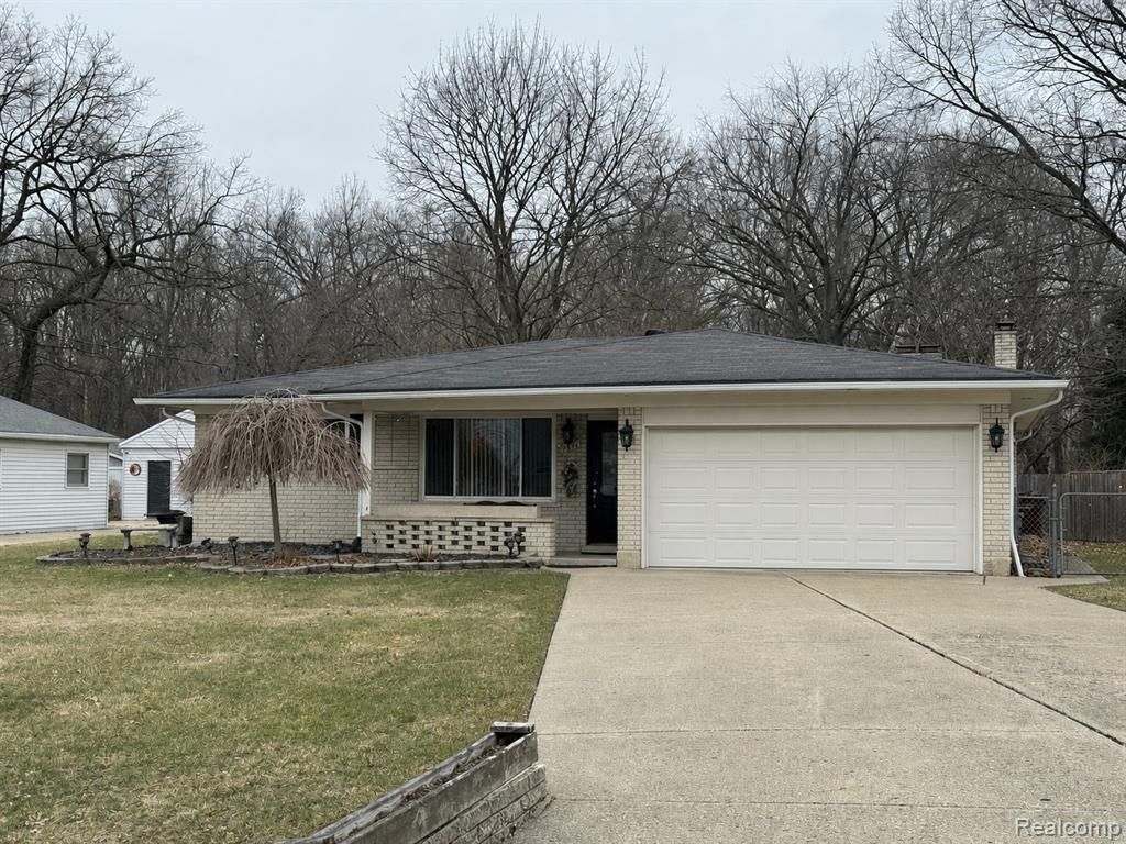7671 Smiley Avenue, Shelby Township, MI 48316 Main Photo