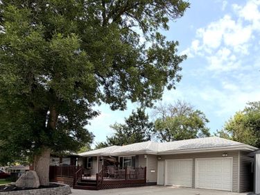 598 Prospect Avenue, Windom, MN 56101