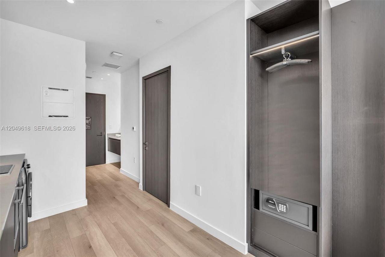 20 NE 11th St , Unit 4607A, Miami, FL 33132 Photo