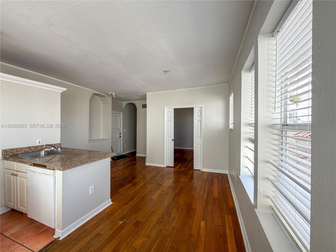 1027 Pennsylvania Ave, Unit 303, Miami Beach, FL 33139 Photo