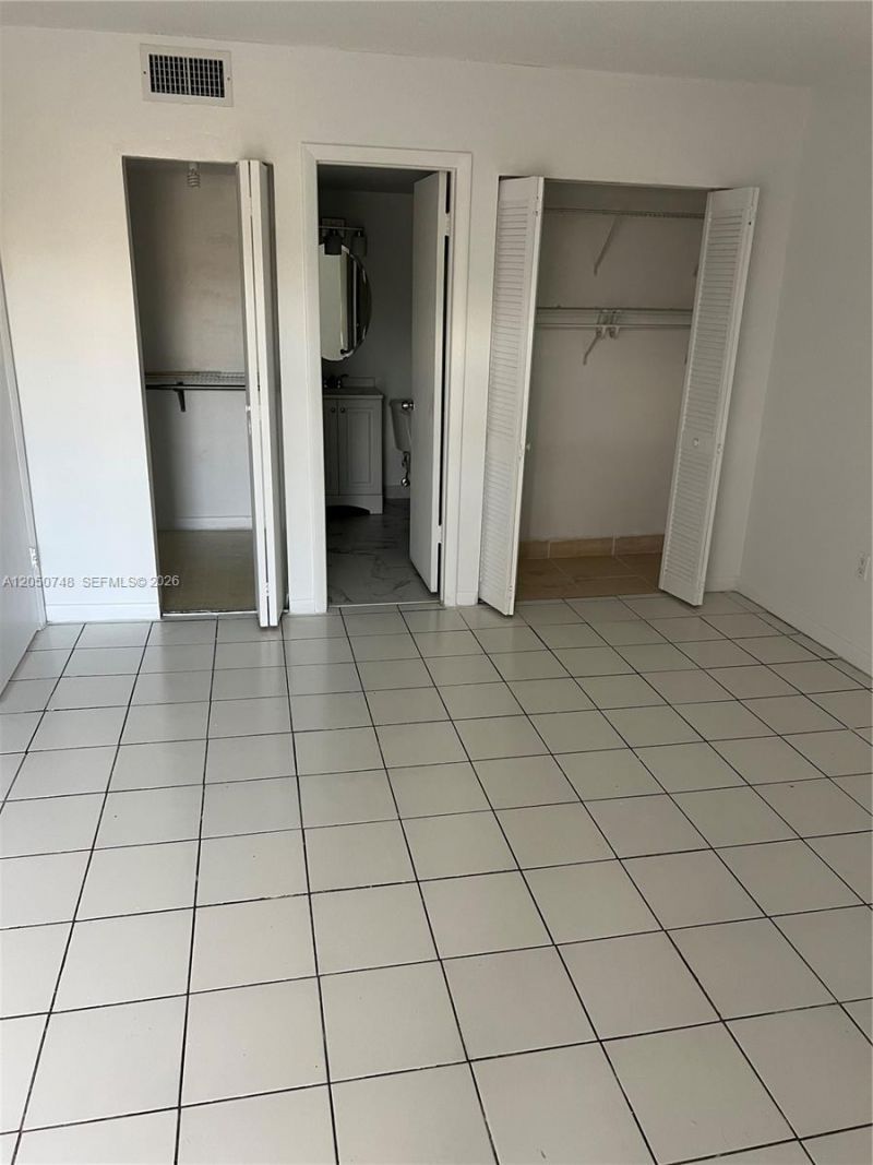 4715 NW 7th St , Unit 407-2, Miami, FL 33126 Photo