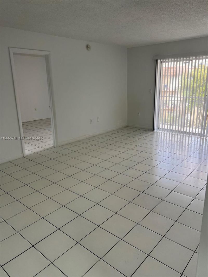 4715 NW 7th St , Unit 407-2, Miami, FL 33126 Photo