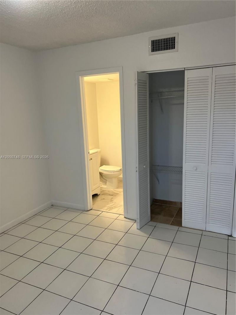 4715 NW 7th St , Unit 407-2, Miami, FL 33126 Photo