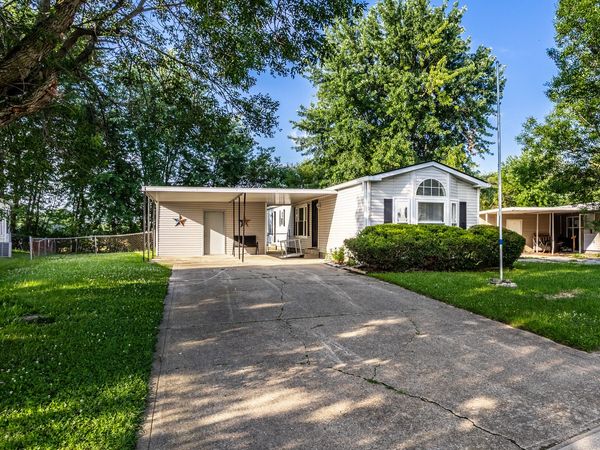1145 Southpointe Drive, Franklin, IN 46131