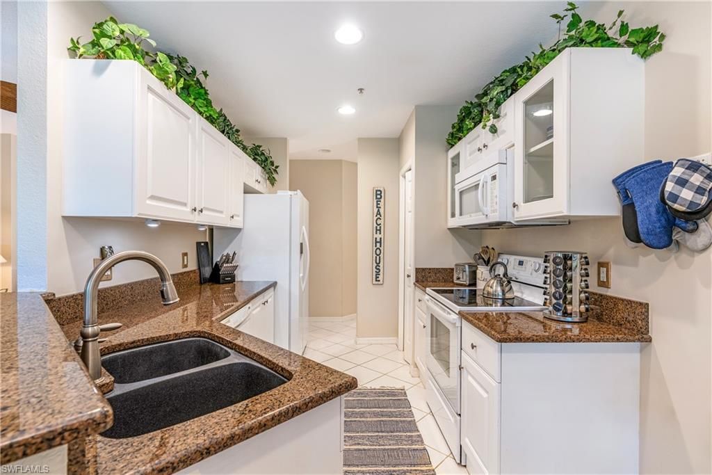 4680 Hawks Nest Way, Unit D-103, Naples, FL 34114 Photo
