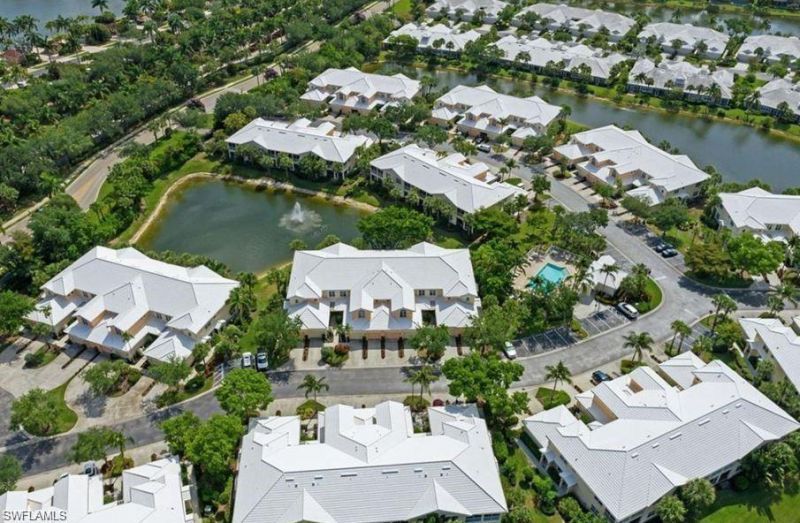 4680 Hawks Nest Way, Unit D-103, Naples, FL 34114 Photo