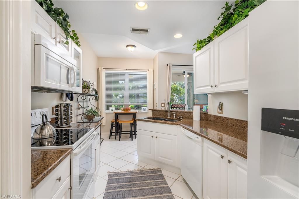 4680 Hawks Nest Way, Unit D-103, Naples, FL 34114 Photo