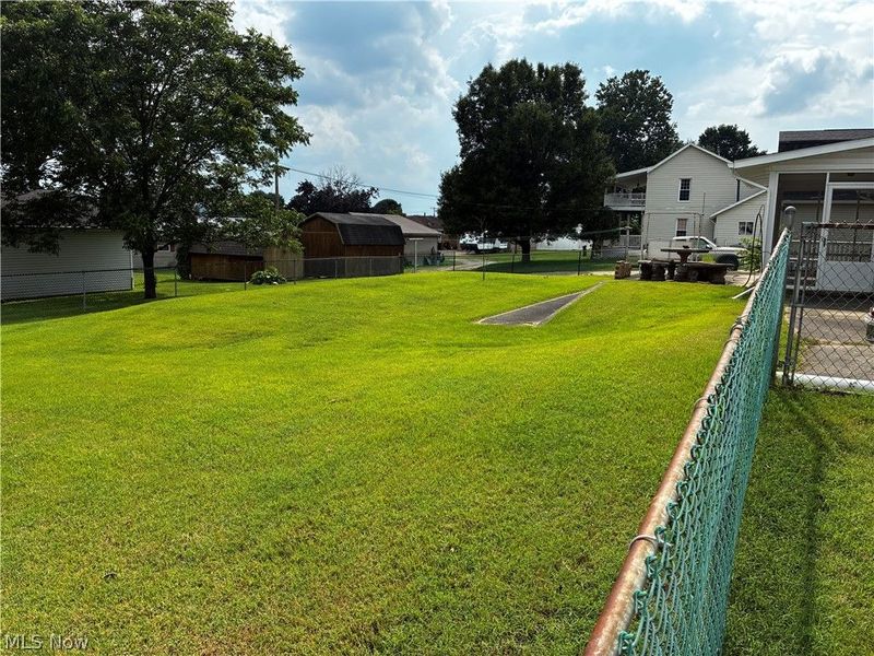 2317 Miller Ave, Belpre, OH 45714 Photo 18