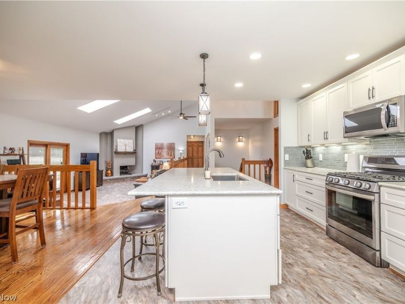 405 Airport Drive NW, Warren, OH 44481 Photo 13