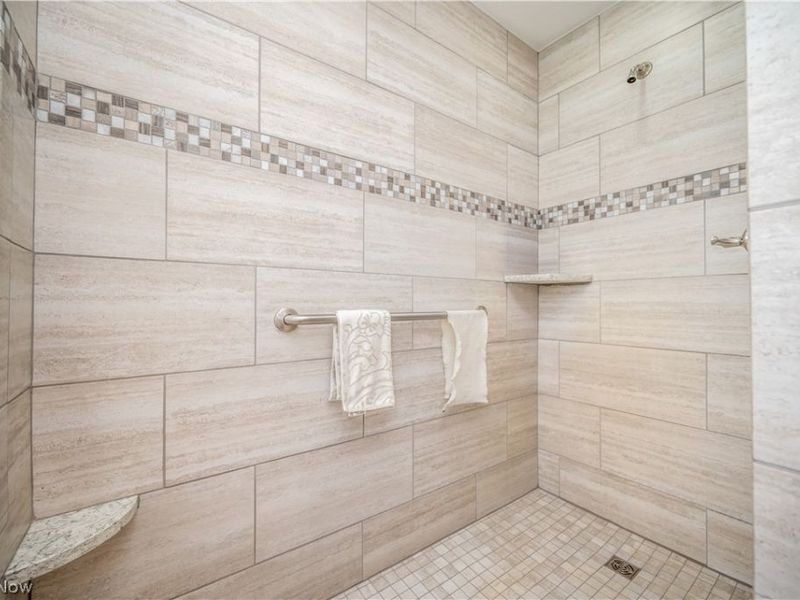 405 Airport Drive NW, Warren, OH 44481 Photo 28