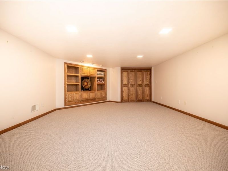 405 Airport Drive NW, Warren, OH 44481 Photo 36