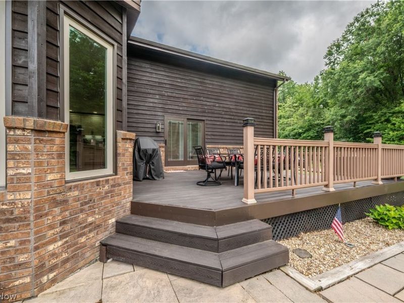 405 Airport Drive NW, Warren, OH 44481 Photo 42