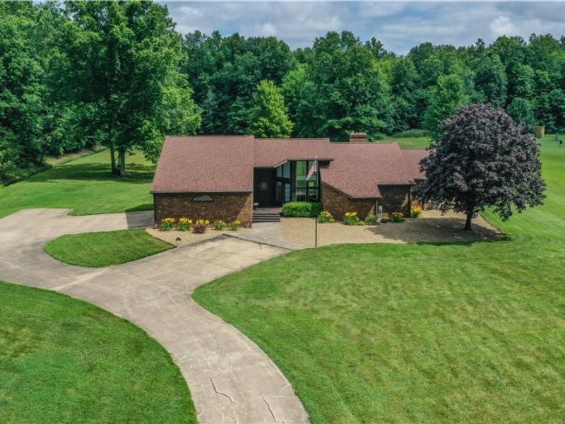 405 Airport Drive NW, Warren, OH 44481 Photo 46