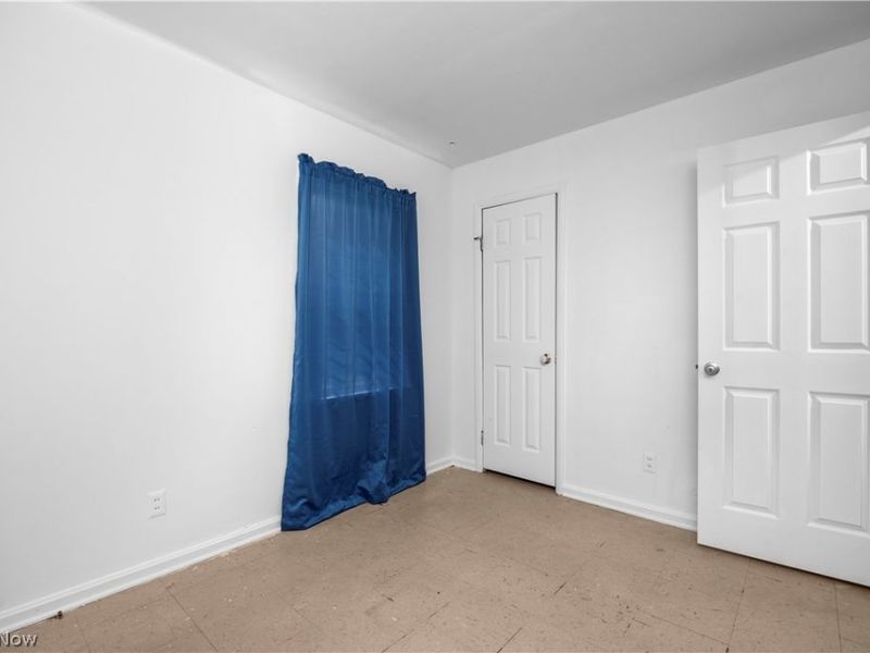 7800 Denison Avenue, Cleveland, OH 44102 Photo 12