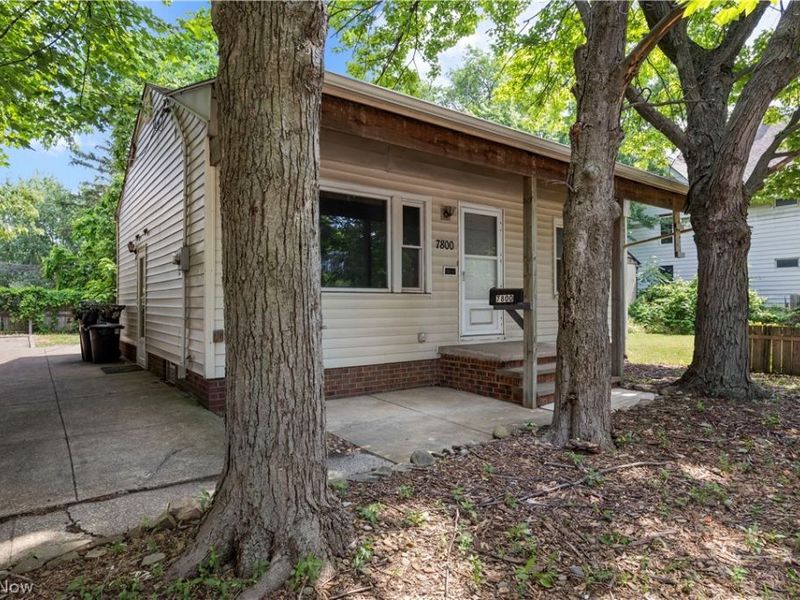 7800 Denison Avenue, Cleveland, OH 44102 Photo 32