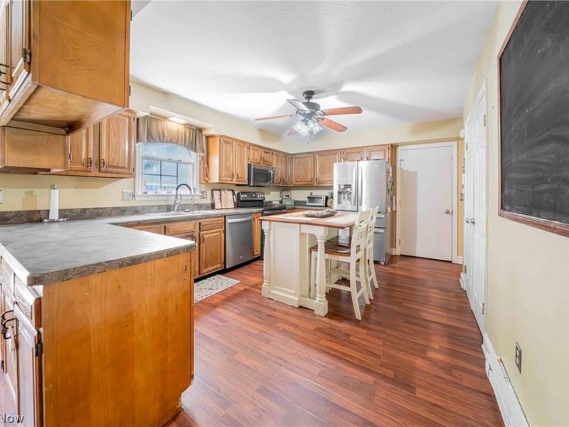 4575 Linda Drive, Vermilion, OH 44089 Photo 7