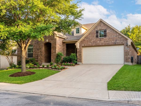 24823 WHITE CRK, San Antonio, TX 78255
