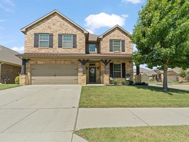 7257 Laguna Del Campo Trail, Fort Worth, TX 76131