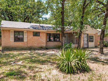 6810 Marla Drive, Dallas, TX 75217