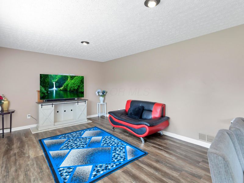 2979 Ambarwent Road, Reynoldsburg, OH 43068 Photo 10