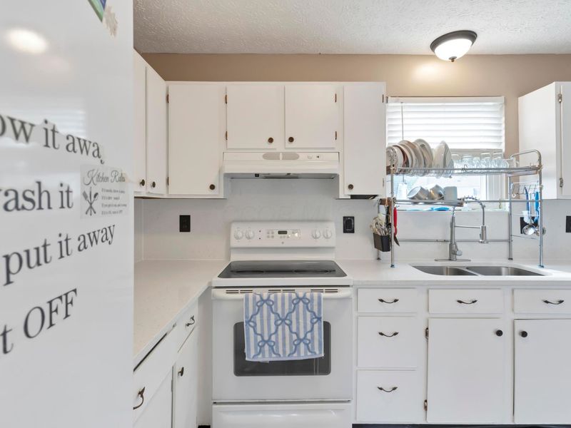 2979 Ambarwent Road, Reynoldsburg, OH 43068 Photo 15