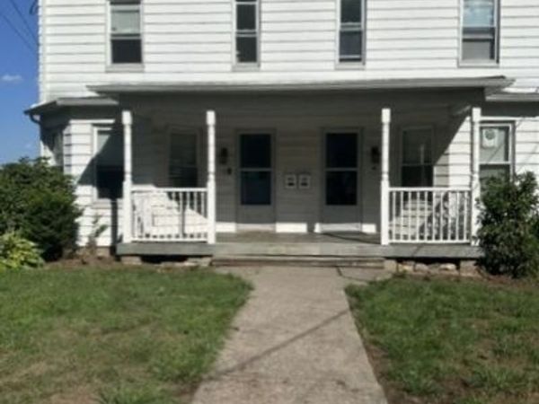 40 Hillside Ave, Nutley, NJ 07110