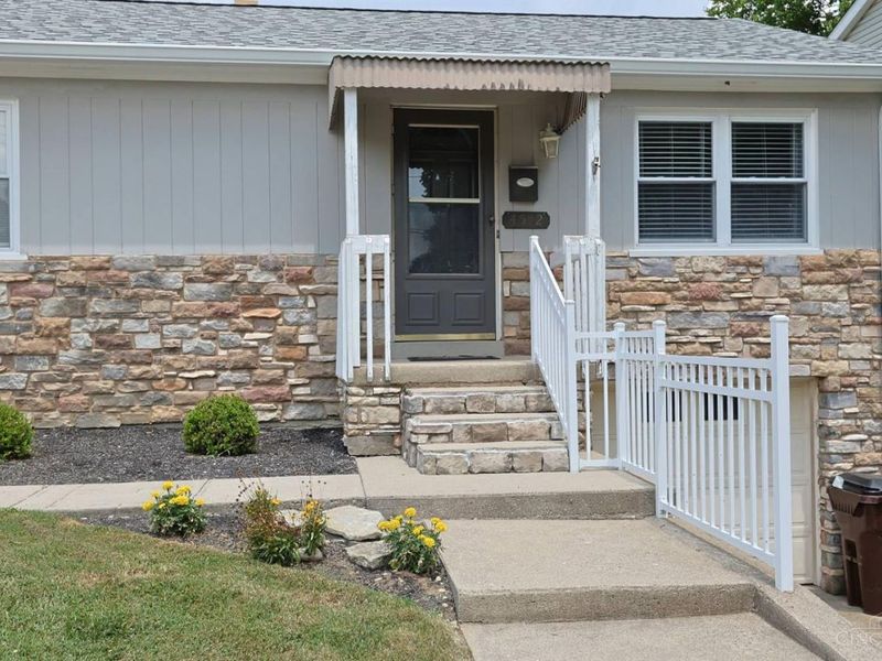 4512 Leslie Avenue, Blue Ash, OH 45242 Photo 3