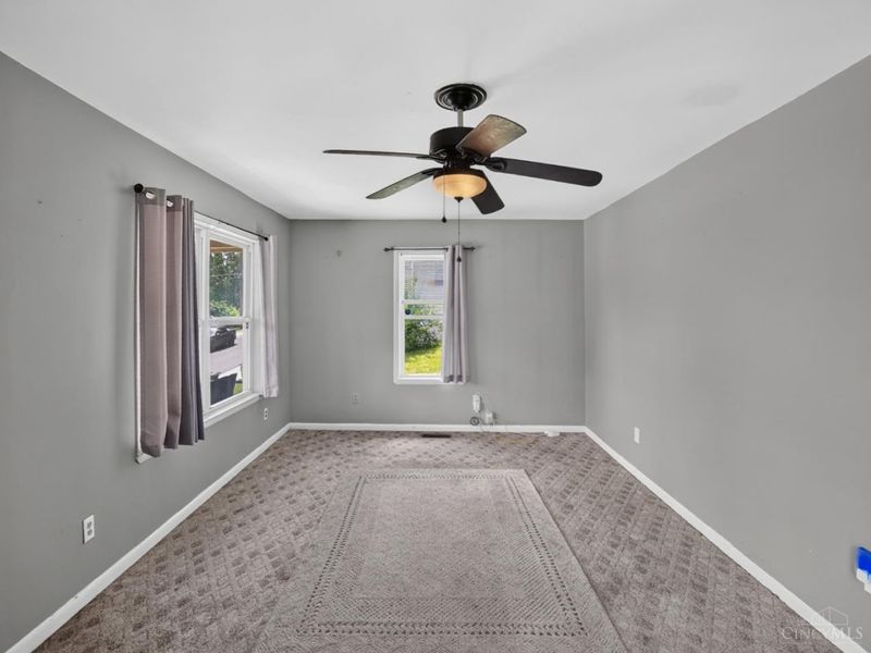 922 Chamberlain Avenue, Lincoln Heights, OH 45215 Photo 4