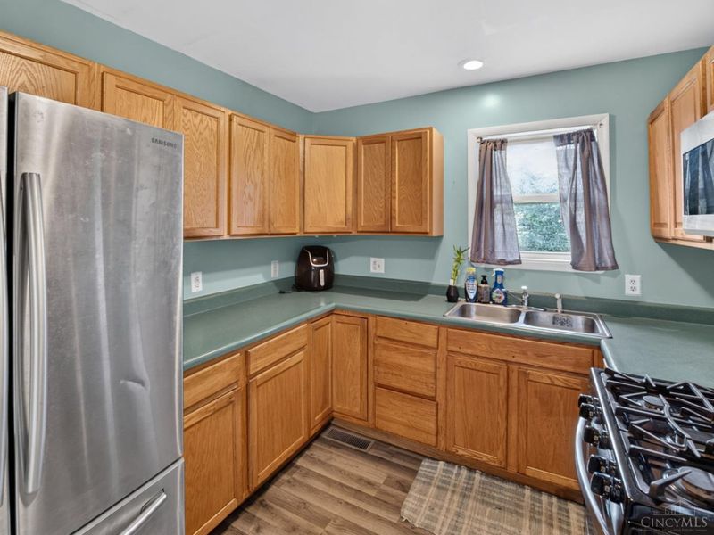 922 Chamberlain Avenue, Lincoln Heights, OH 45215 Photo 8