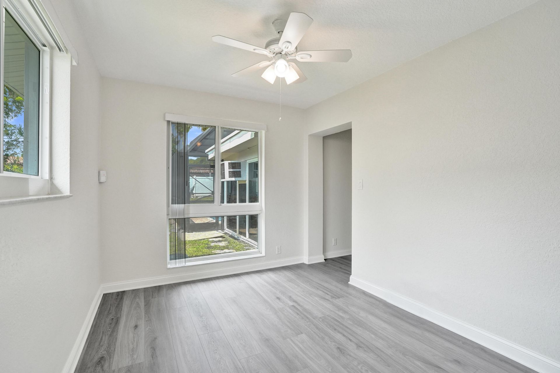 4755 NE 23rd Avenue, Fort Lauderdale, FL 33308 Photo