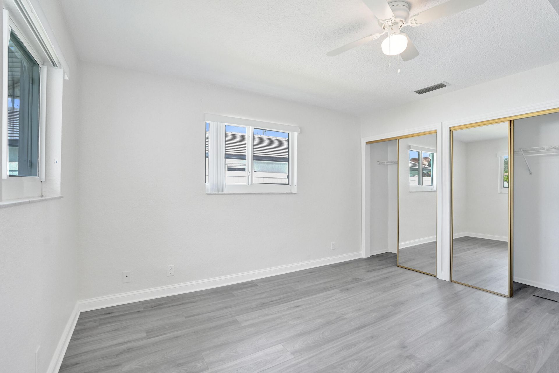 4755 NE 23rd Avenue, Fort Lauderdale, FL 33308 Photo
