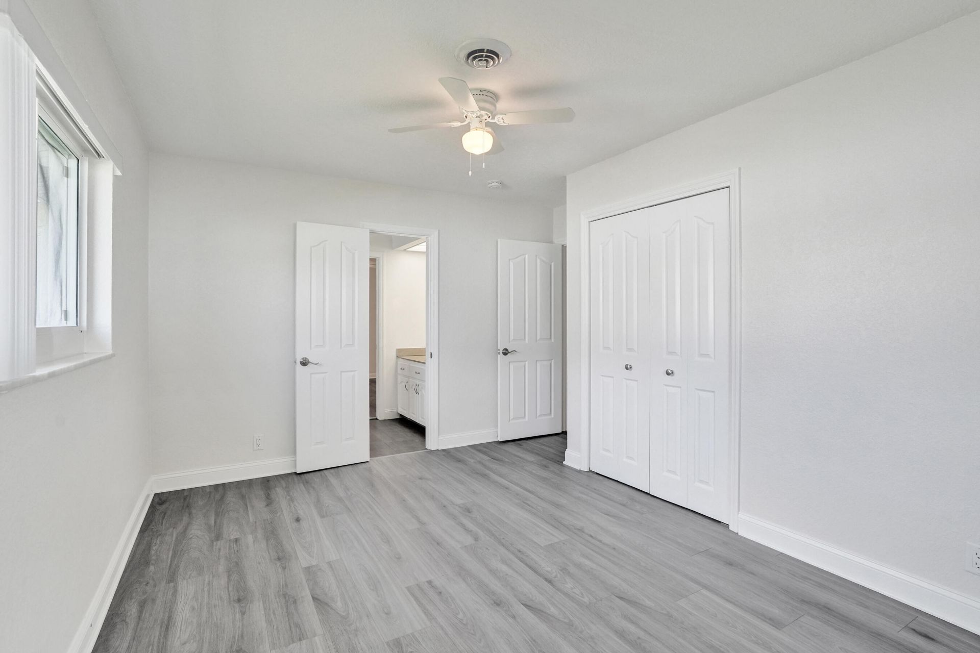 4755 NE 23rd Avenue, Fort Lauderdale, FL 33308 Photo