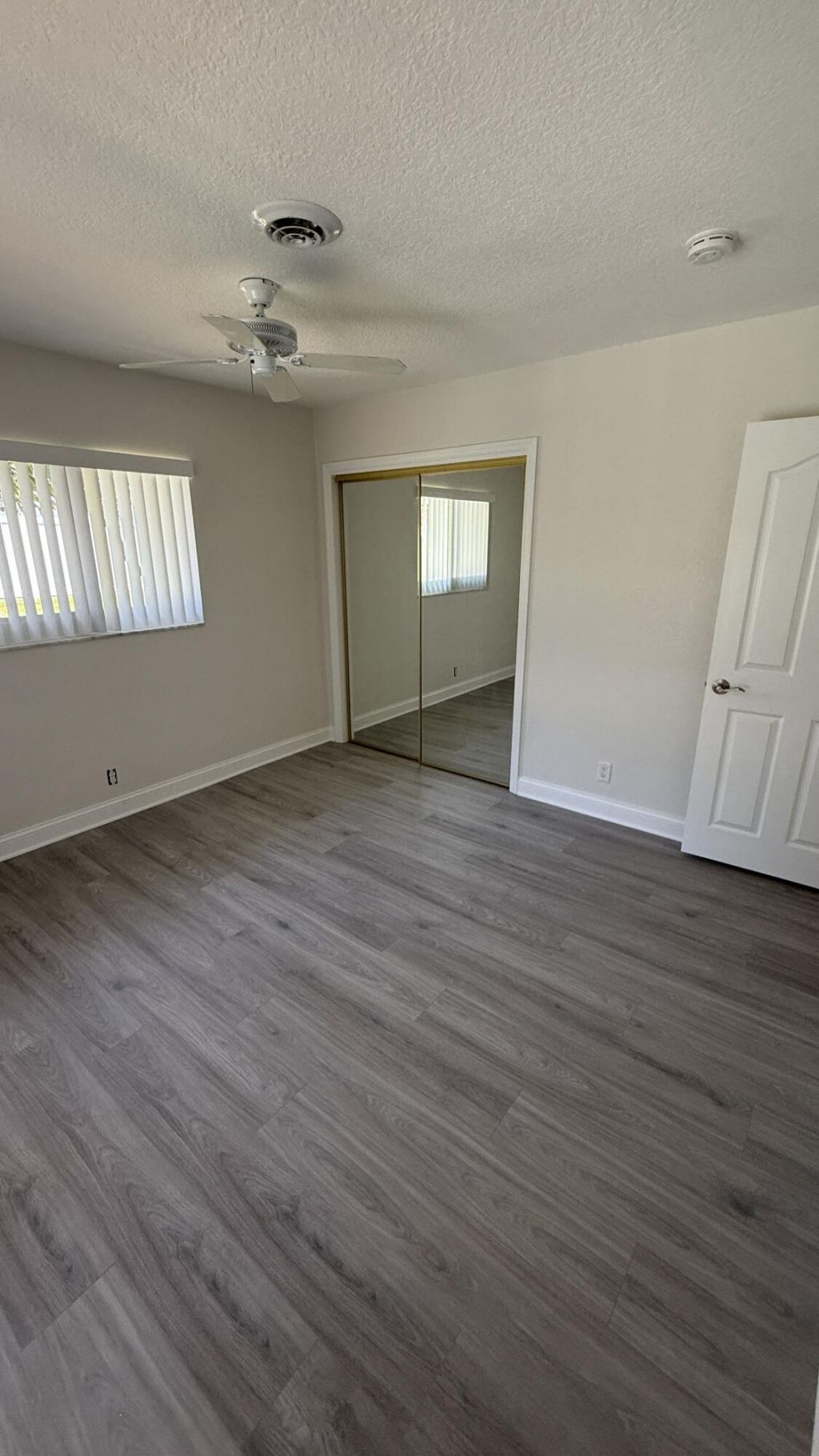 4755 NE 23rd Avenue, Fort Lauderdale, FL 33308 Photo