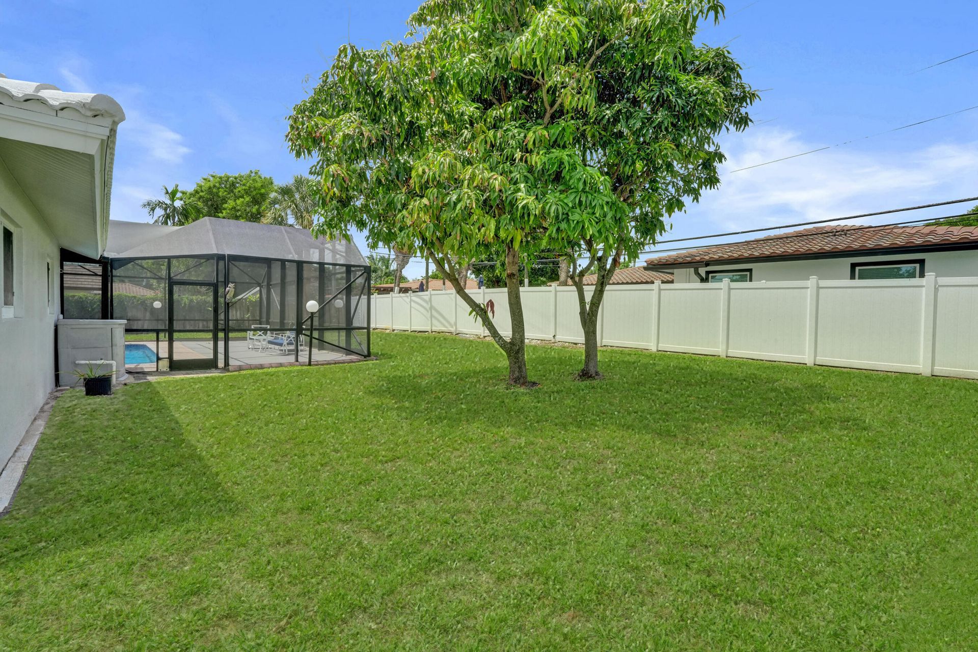 4755 NE 23rd Avenue, Fort Lauderdale, FL 33308 Photo