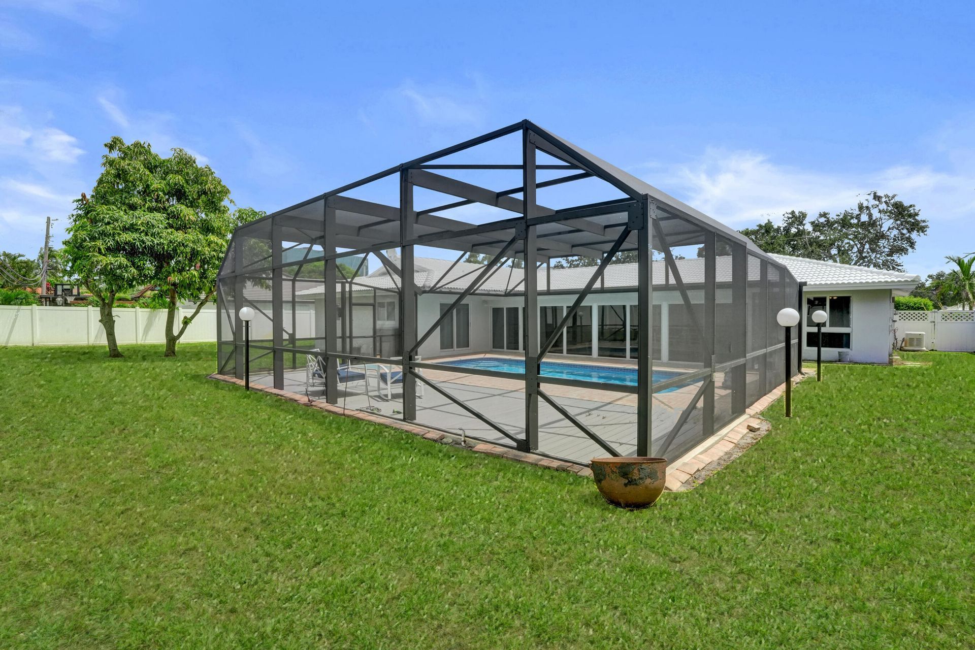 4755 NE 23rd Avenue, Fort Lauderdale, FL 33308 Photo