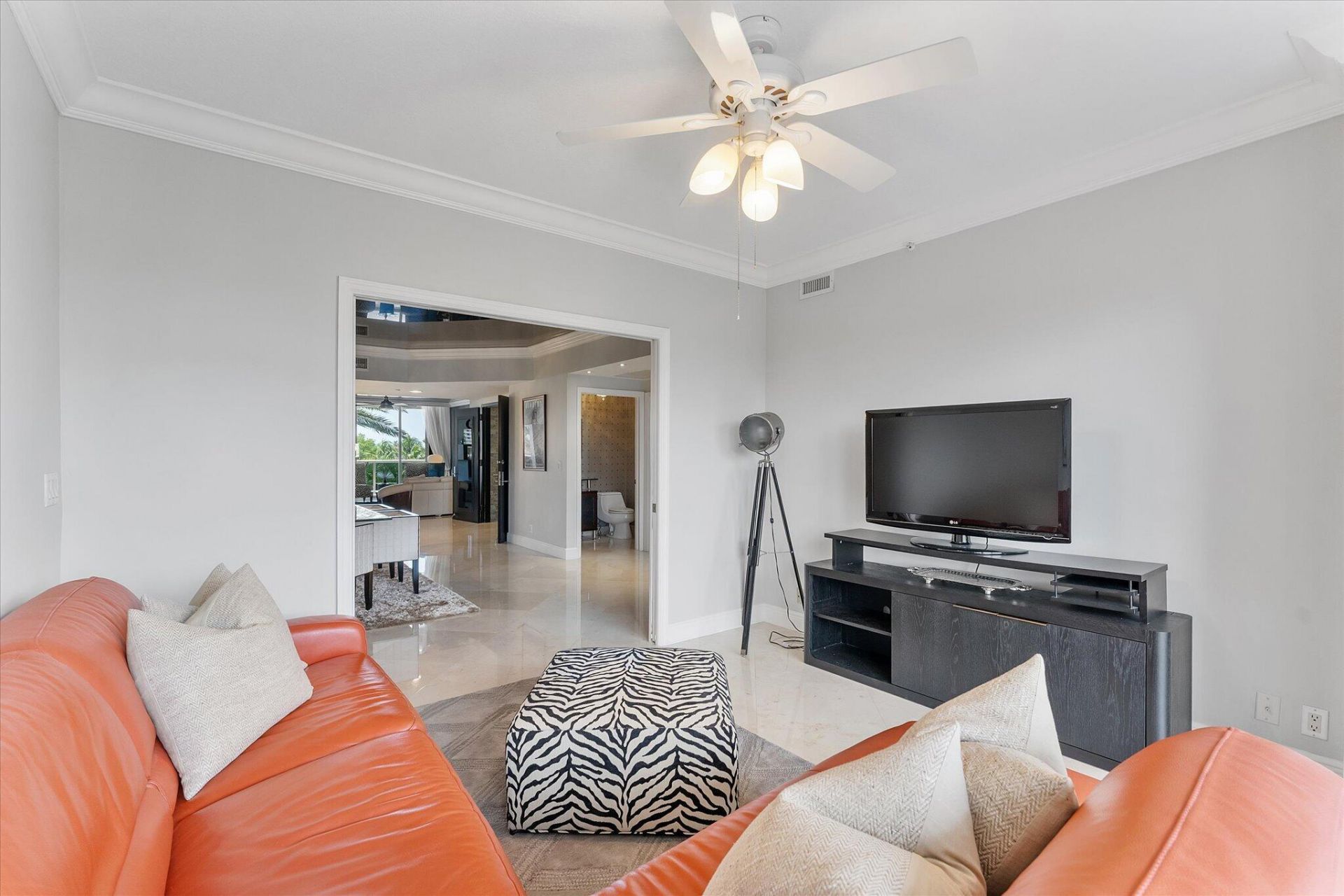 3100 N Ocean Boulevard, Unit 407, Fort Lauderdale, FL 33308 Photo