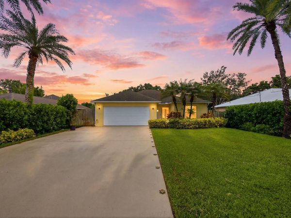 3772 SE Upper Street, Stuart, FL 34997