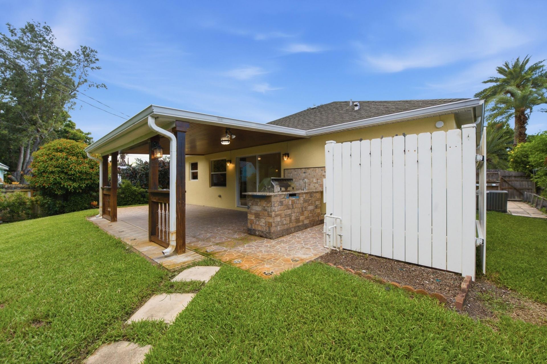 3772 SE Upper Street, Stuart, FL 34997 Photo