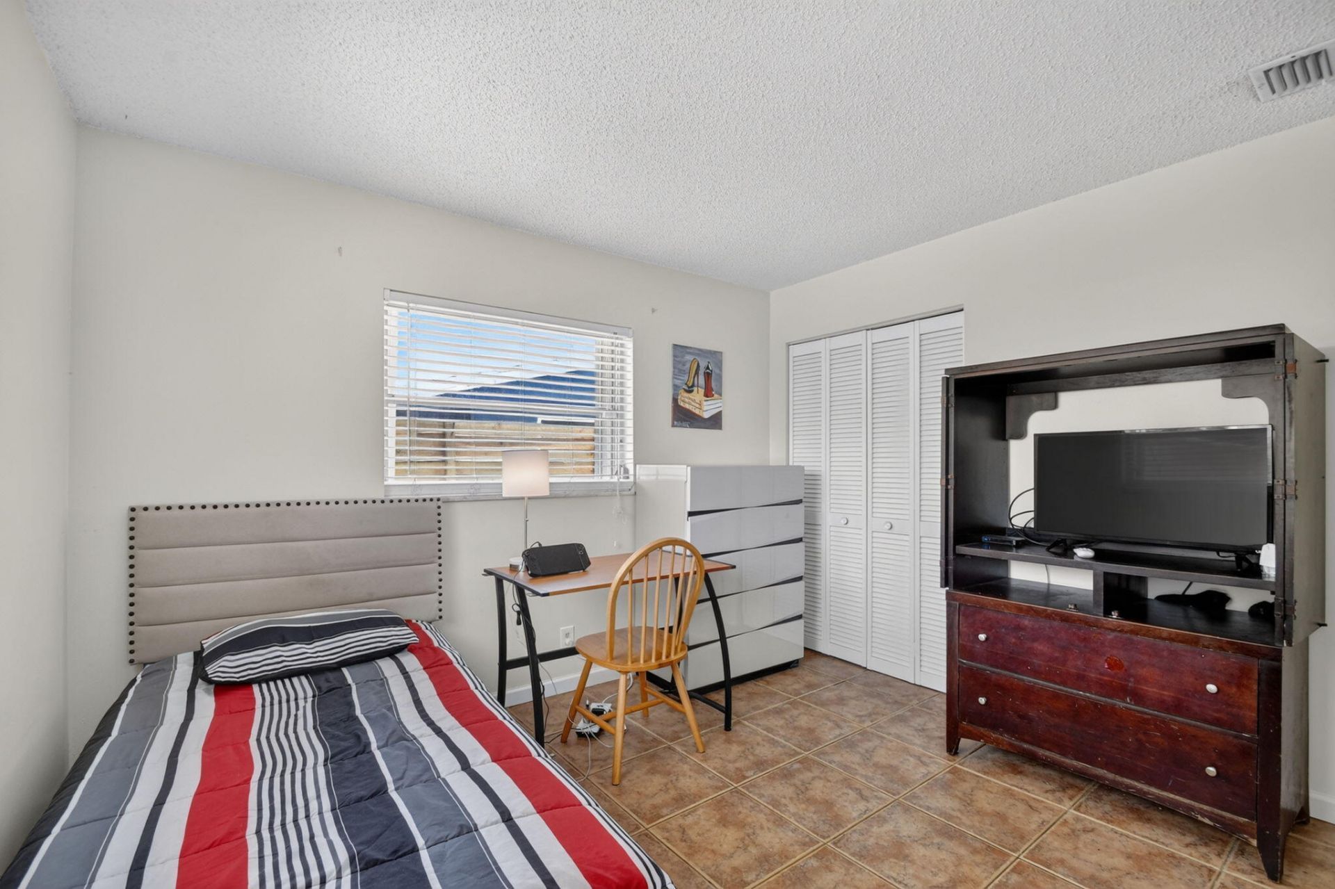 1241 SW 28th Avenue, Boynton Beach, FL 33426 Photo