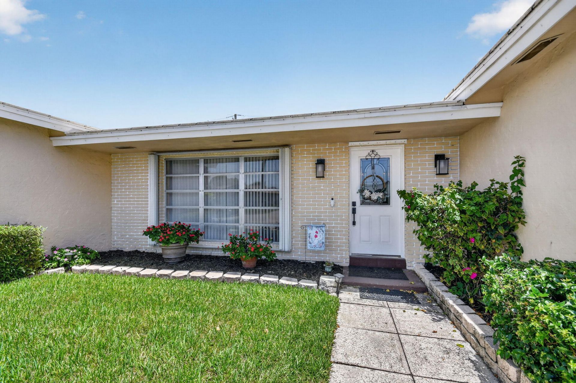 1241 SW 28th Avenue, Boynton Beach, FL 33426 Photo