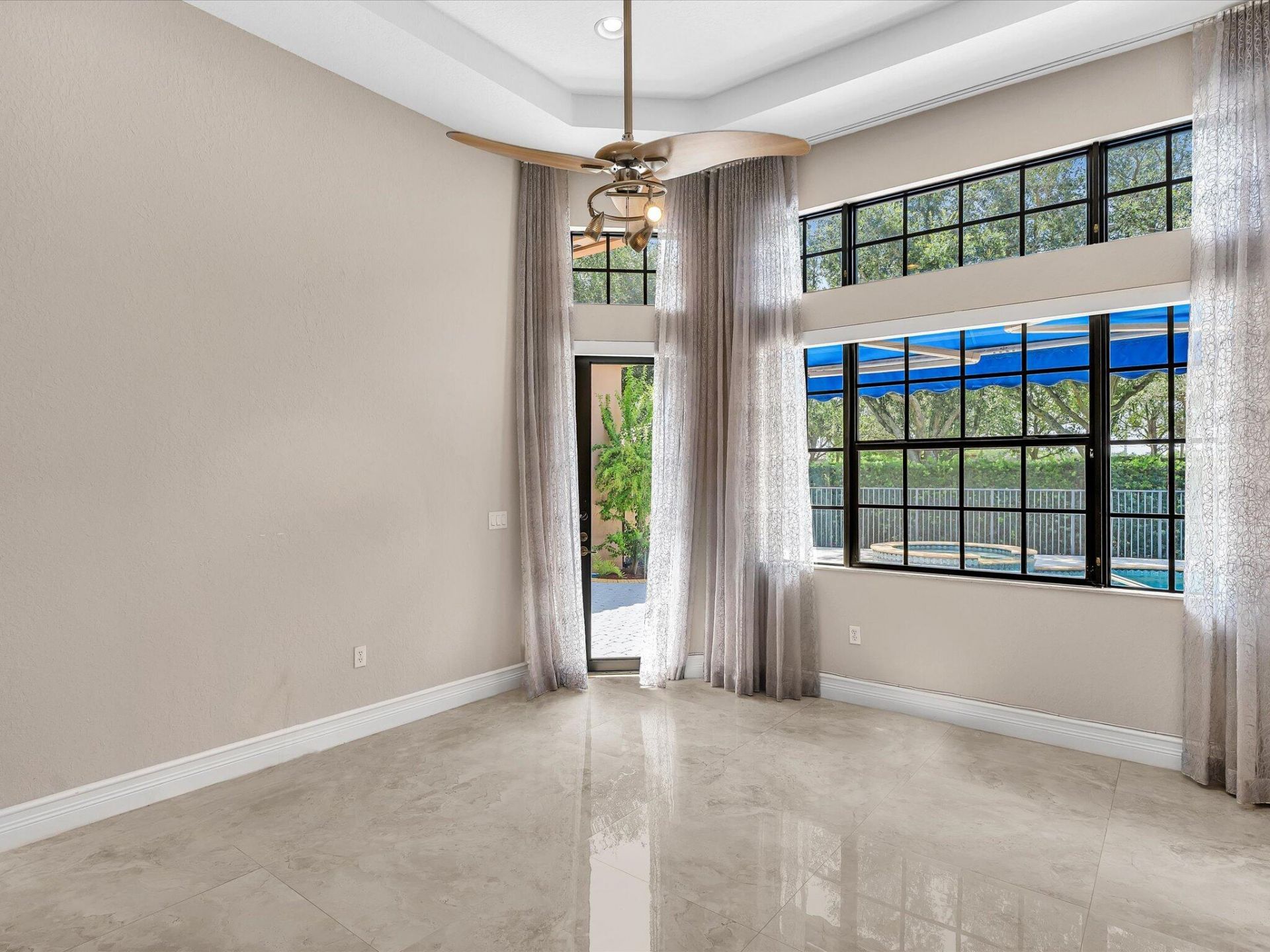 3445 NW 87th Avenue, Hollywood, FL 33024 Photo