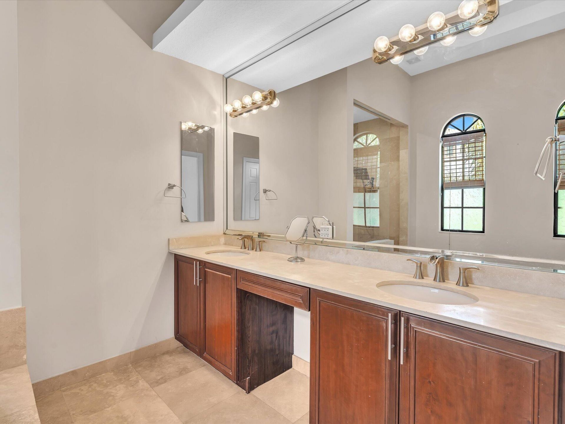 3445 NW 87th Avenue, Hollywood, FL 33024 Photo
