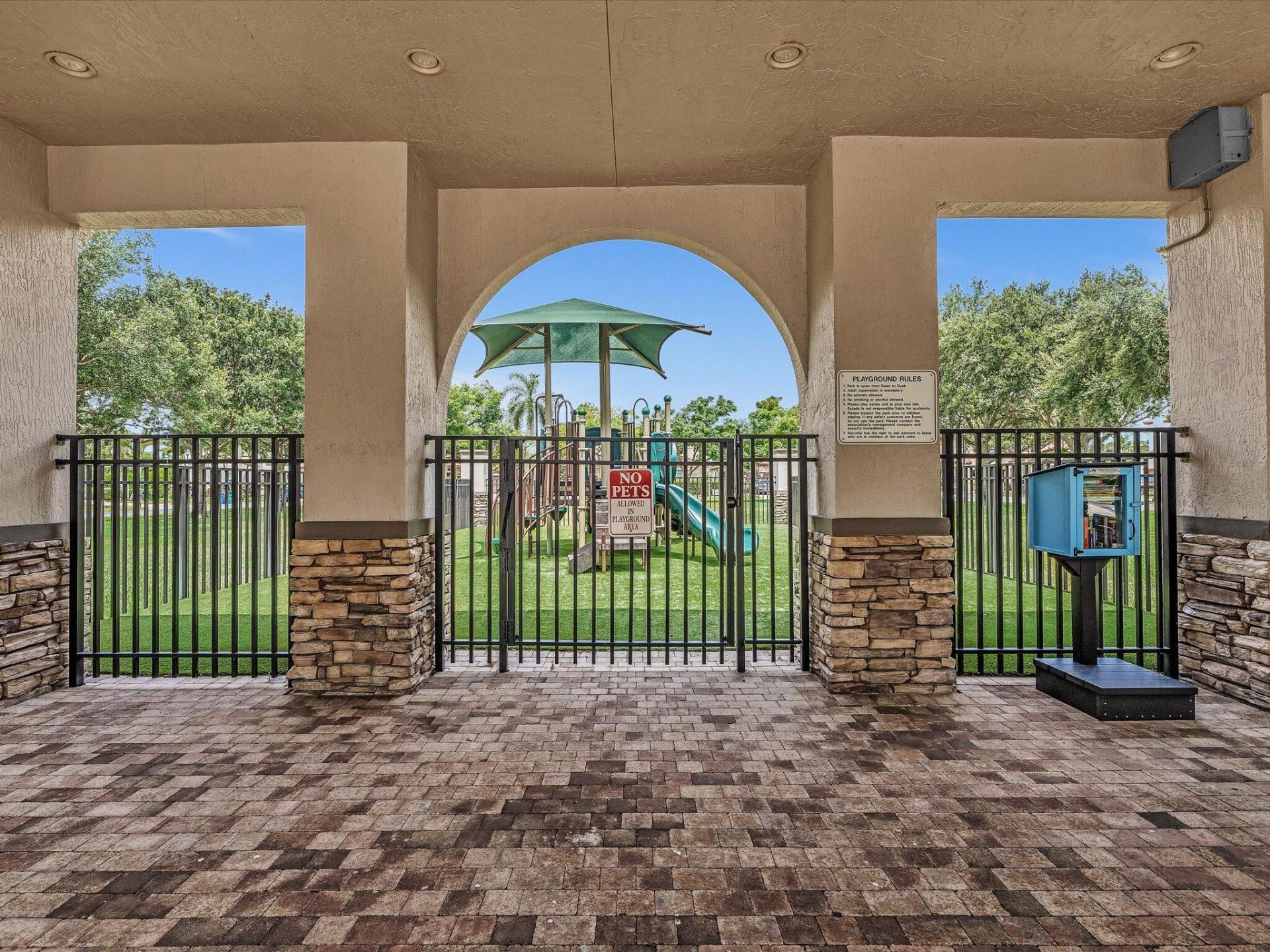 3445 NW 87th Avenue, Hollywood, FL 33024 Photo