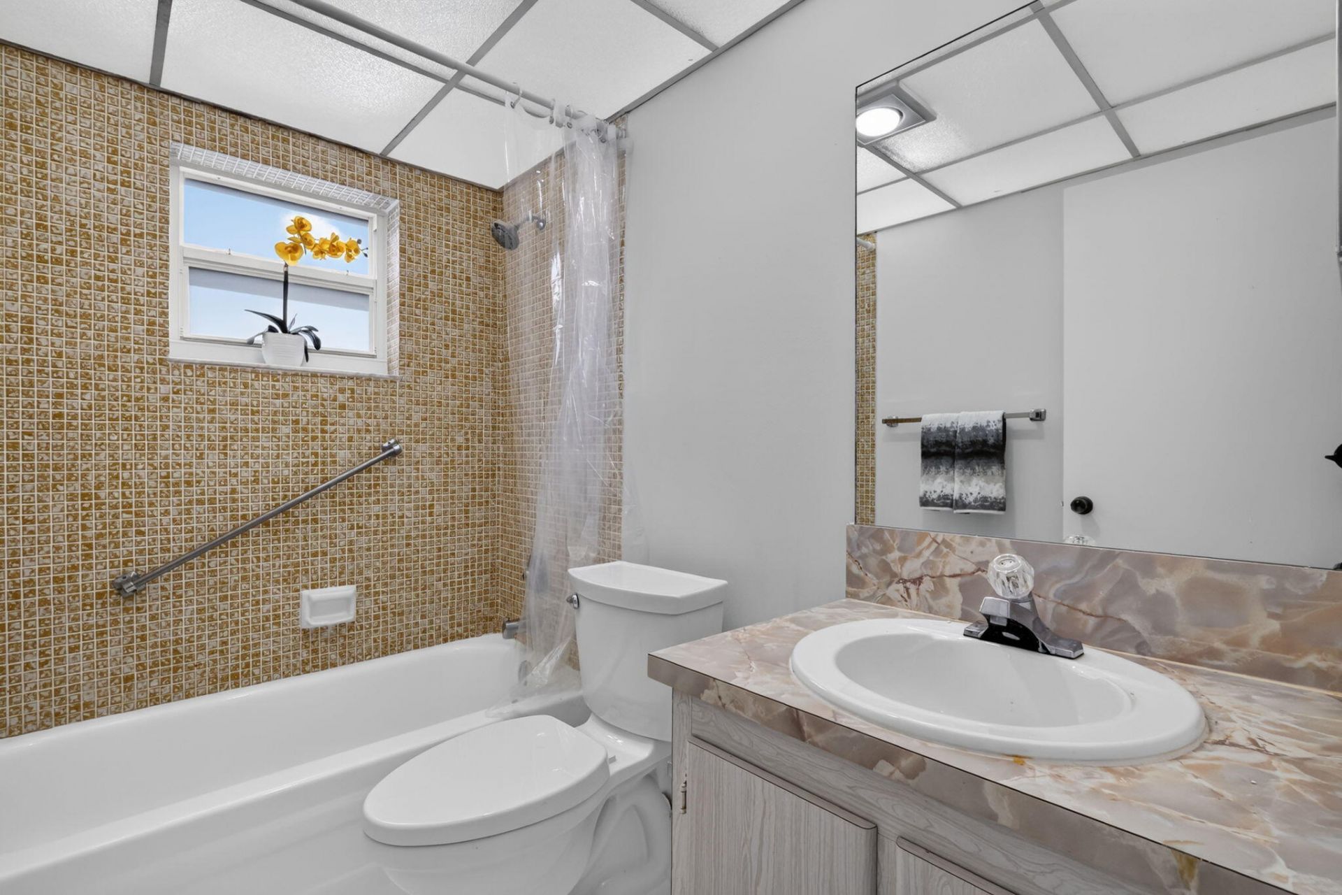 40 Burgundy A, Delray Beach, FL 33484 Photo