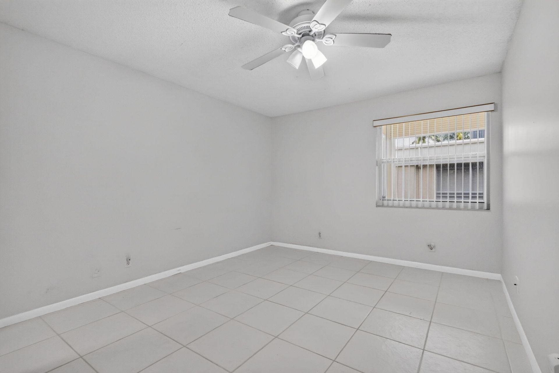 40 Burgundy A, Delray Beach, FL 33484 Photo