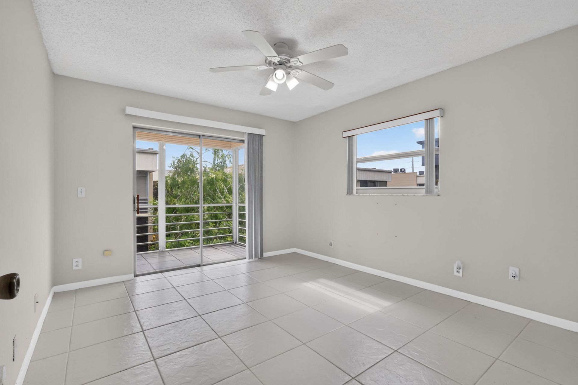 40 Burgundy A, Delray Beach, FL 33484 Photo