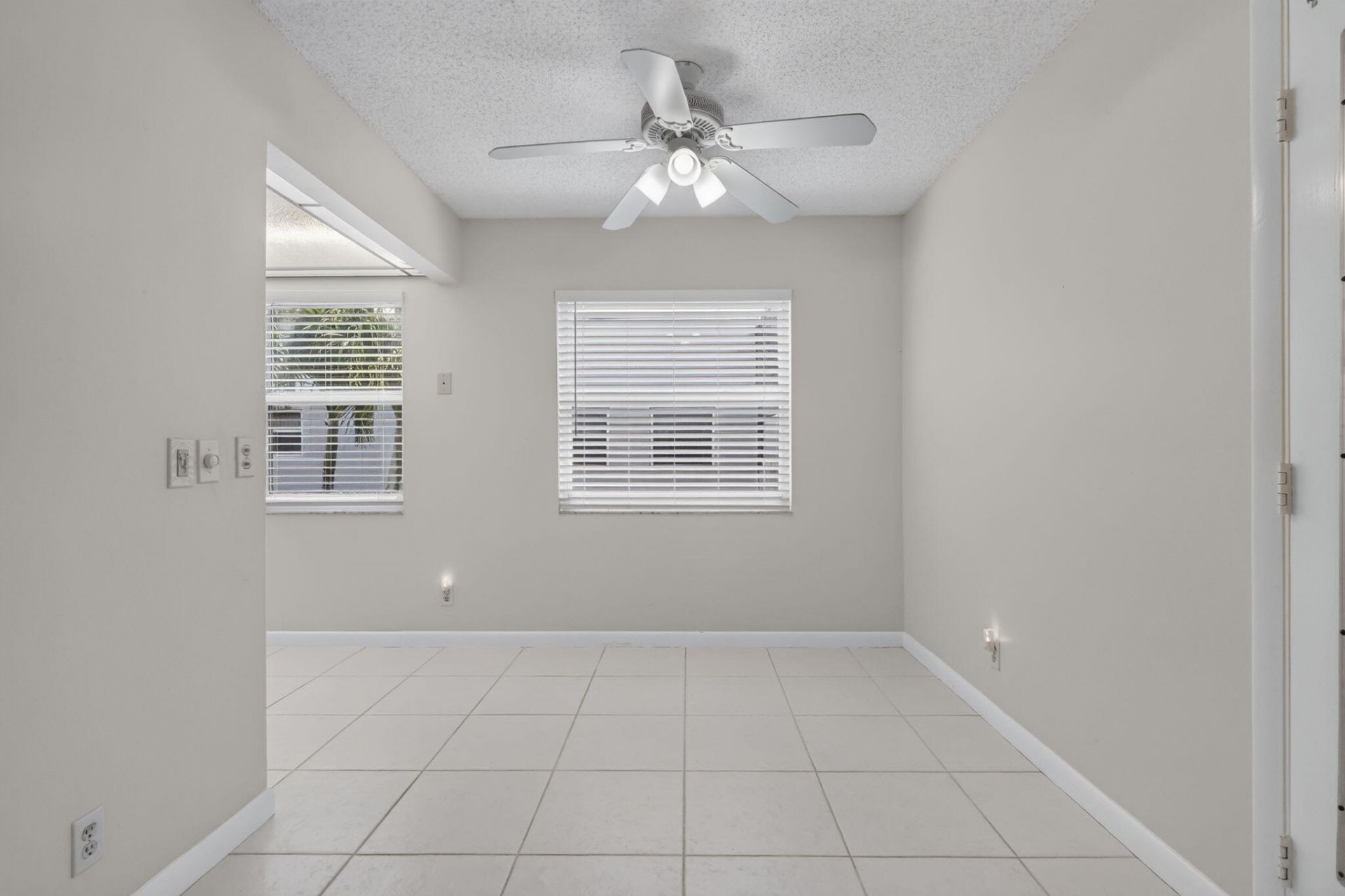 40 Burgundy A, Delray Beach, FL 33484 Photo