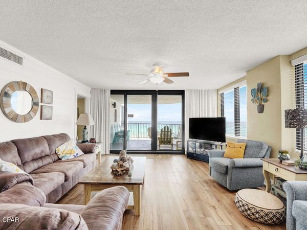 6201 Thomas Drive, Unit 609, Panama City, FL 32408